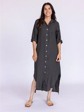 STITCH + FEATHER Women’s Long Sleeve Button-Front Dress in Charcoal